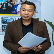 Lalnghinglova . Hmar