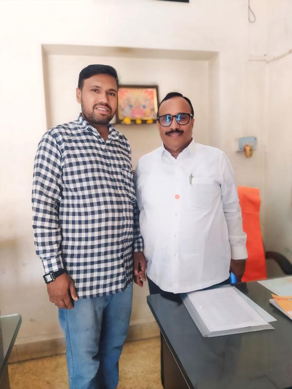 Kishor mali  Mali Kishor amarasing 